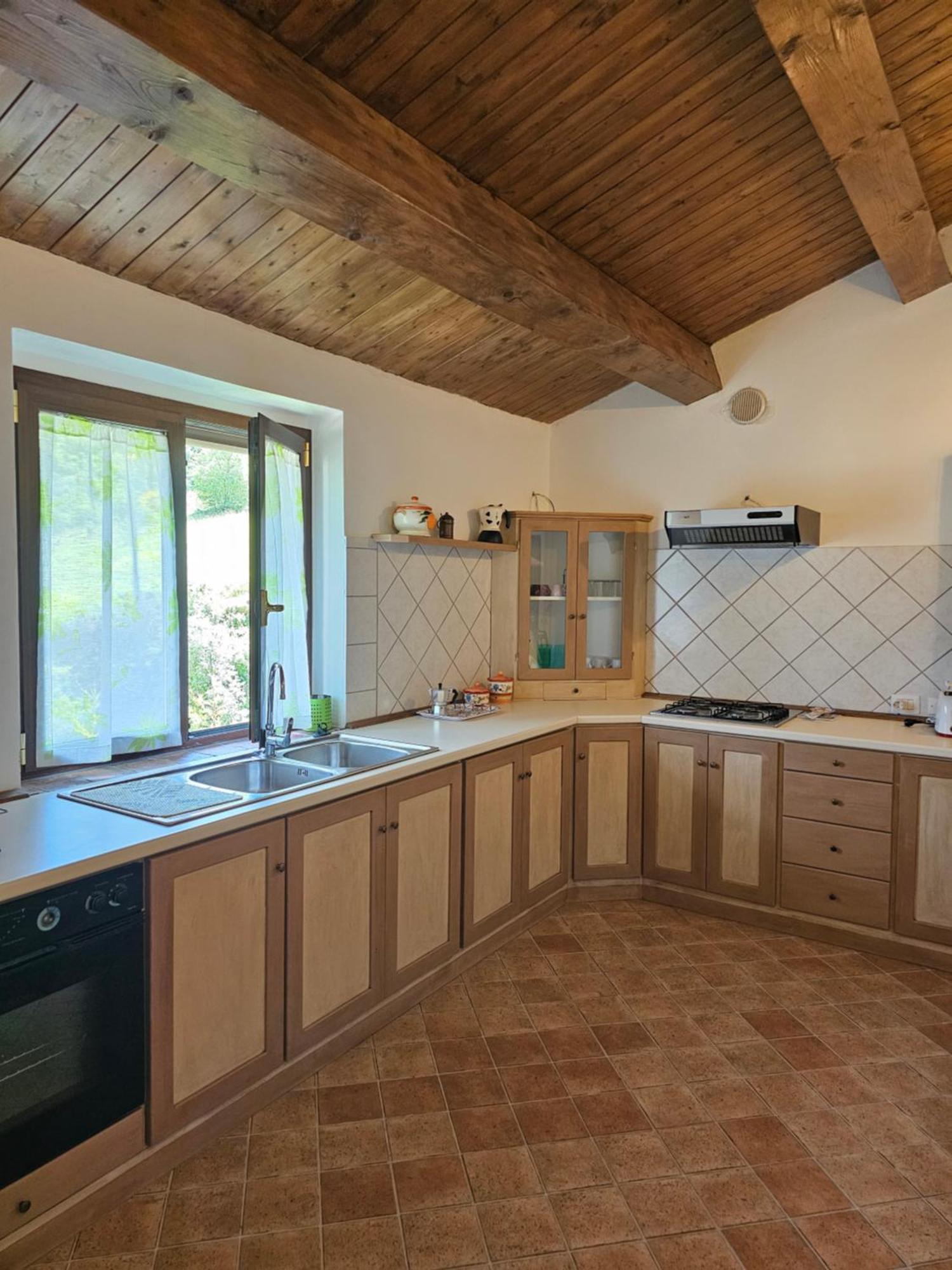 La Rosa Dei Venti - Country House Fossato di Vico Екстериор снимка