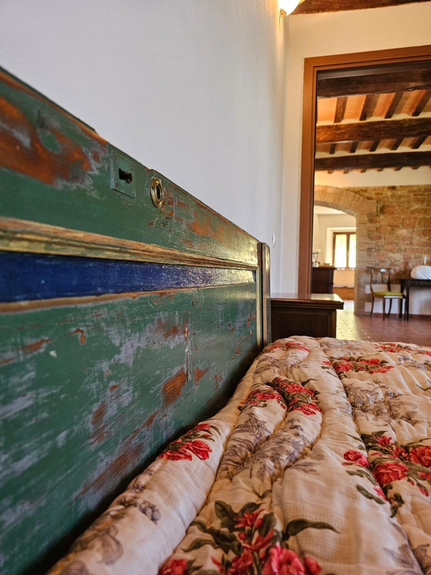 La Rosa Dei Venti - Country House Fossato di Vico Екстериор снимка