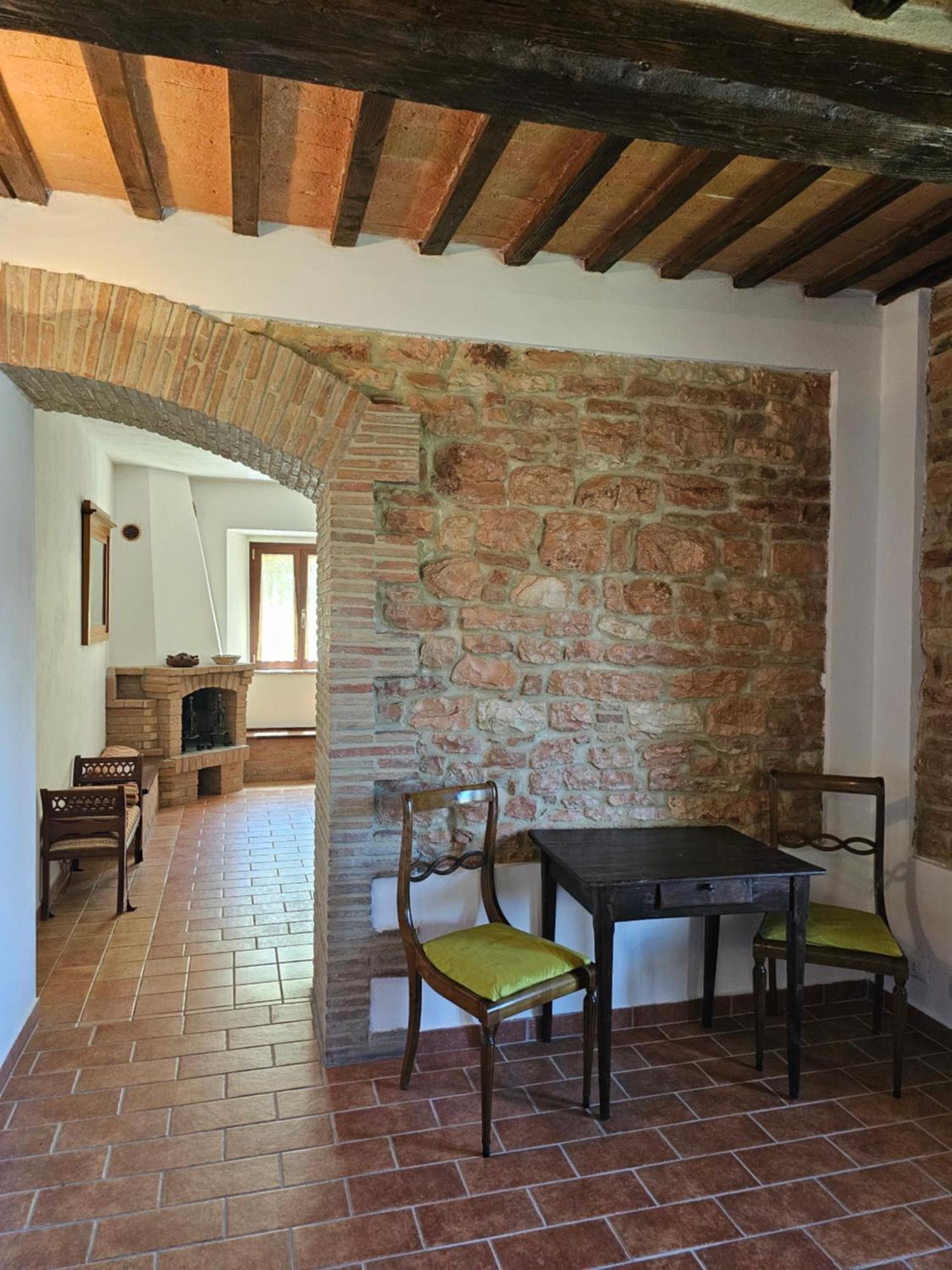 La Rosa Dei Venti - Country House Fossato di Vico Екстериор снимка